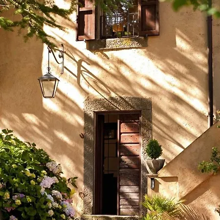 בית חווה Tenuta Di Santa Lucia *