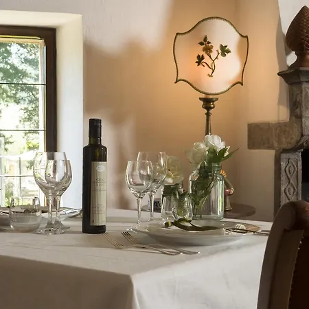 Tenuta Di Santa Lucia בית חווה סוריאנו נל צ'ימינו